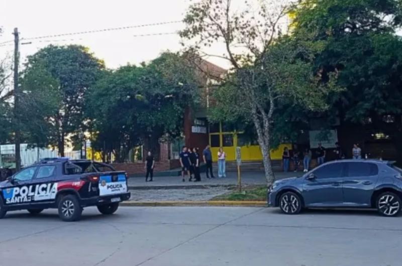 Drama en un colegio de Santa Fe (Foto- gentileza Aire de Santa Fe)