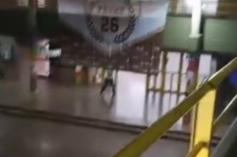 Masacre en la escuela- quieacuten es el alumno que matoacute a un compantildeero en Santa Fe