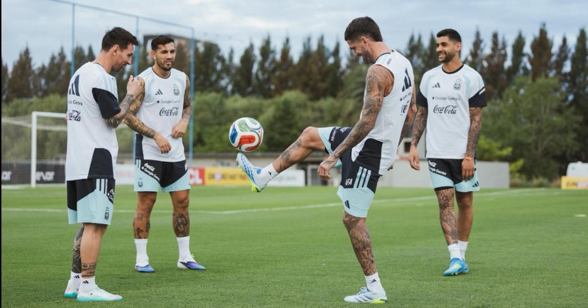 EXPECTATIVA La selección argentina con la segura presencia de Lionel Messi juega hoy su �ltimo partido en el país antes del Mundial