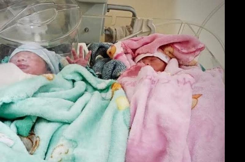 Felicidad por el nacimiento de gemelos en el nuevo Centro Obsteacutetrico de Friacuteas