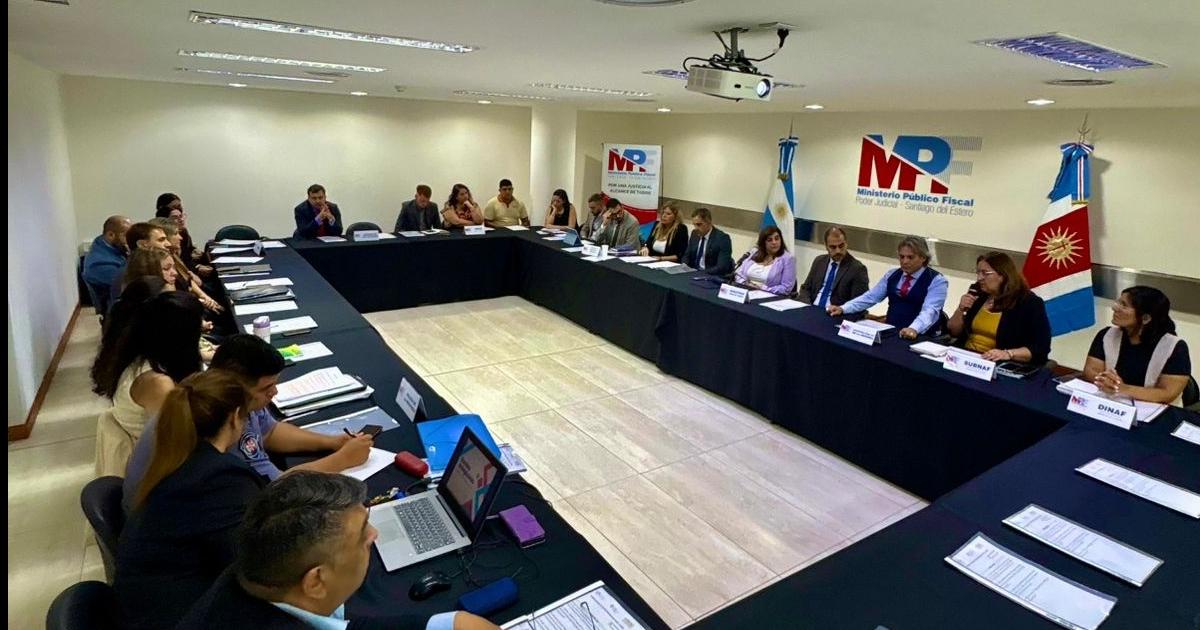 La Responsabilidad Penal Juvenil fue tema de un debate