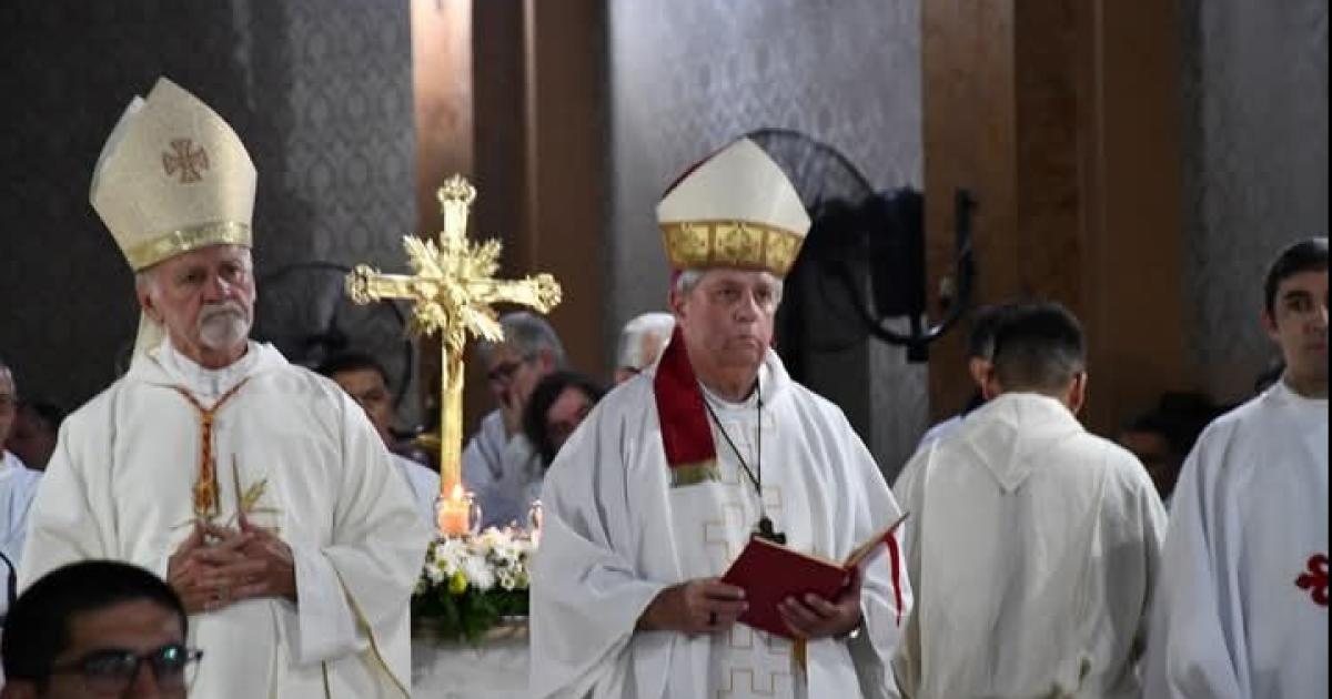 Monsentildeor Martiacutenez Ossola presidiraacute la misa en el CIS Banda
