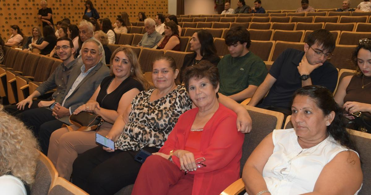 HOMENAJE A LA LIBANIDAD EN LA MUJER