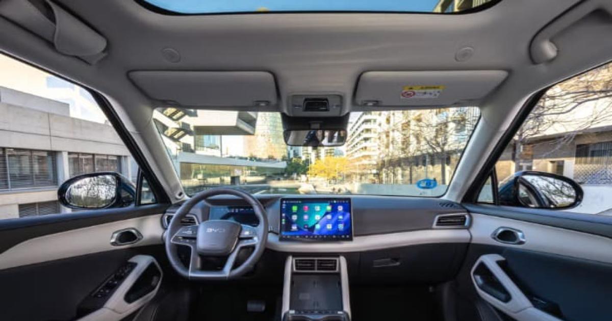 En marzo los 10 autos SUV maacutes vendidos en el paiacutes son chinos y ya se ven en Santiago