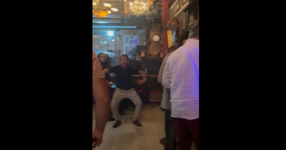 VIDEO POLEacuteMICO  Aparecioacute el padre de Agostina Paacuteez haciendo gestos racistas- Soy usurero y narco