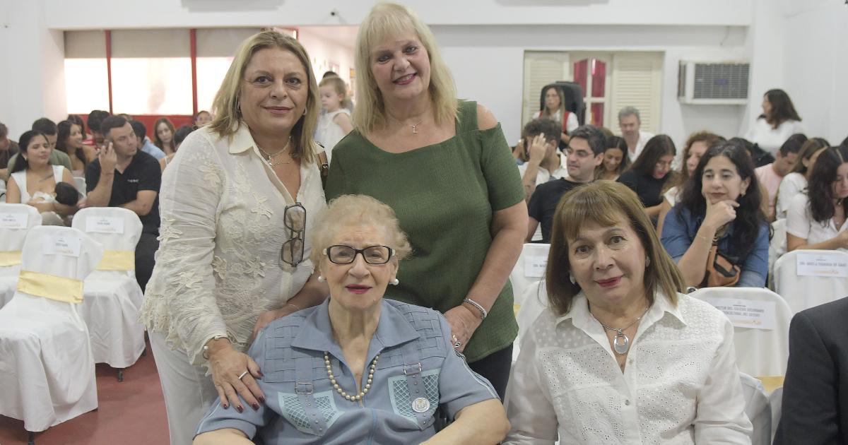 EL JARDIacuteN DE INFANTES SHAMS DE FESTEJO
