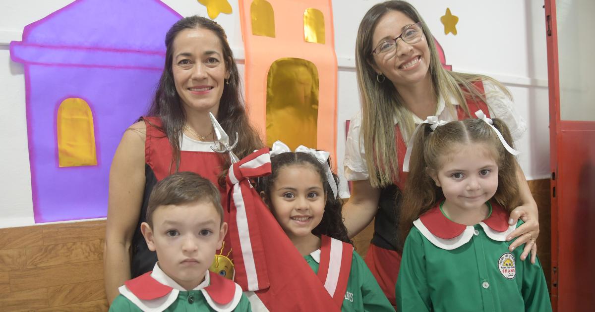 EL JARDIacuteN DE INFANTES SHAMS DE FESTEJO