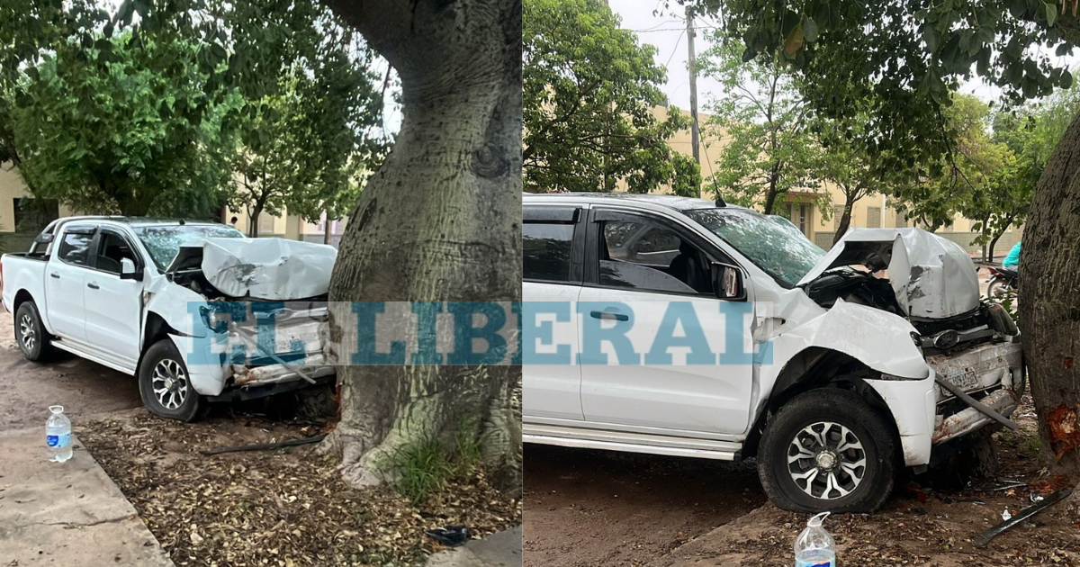 A gran velocidad camioneta impacta contra un palo borracho en Quimiliacute- investigan si habiacutea alcohol al volante