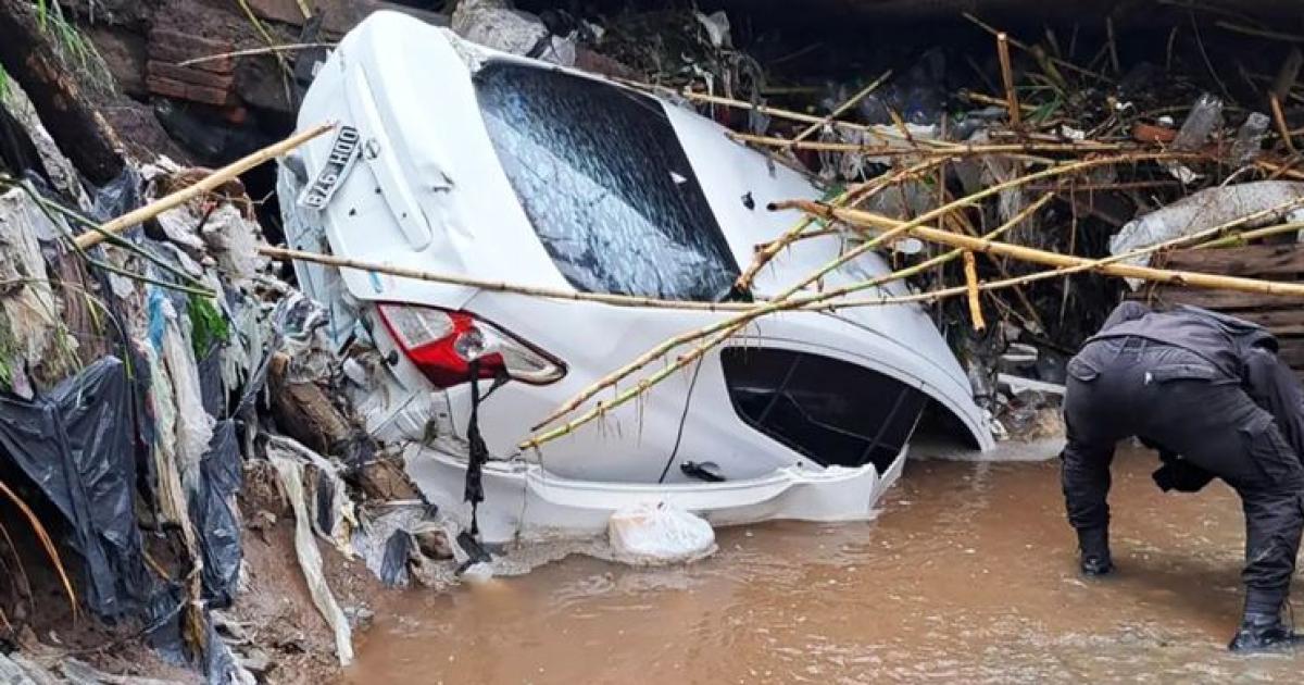 Tragedia en Tafiacute Viejo- hallaron sin vida a una pareja atrapada por el temporal dentro de su auto