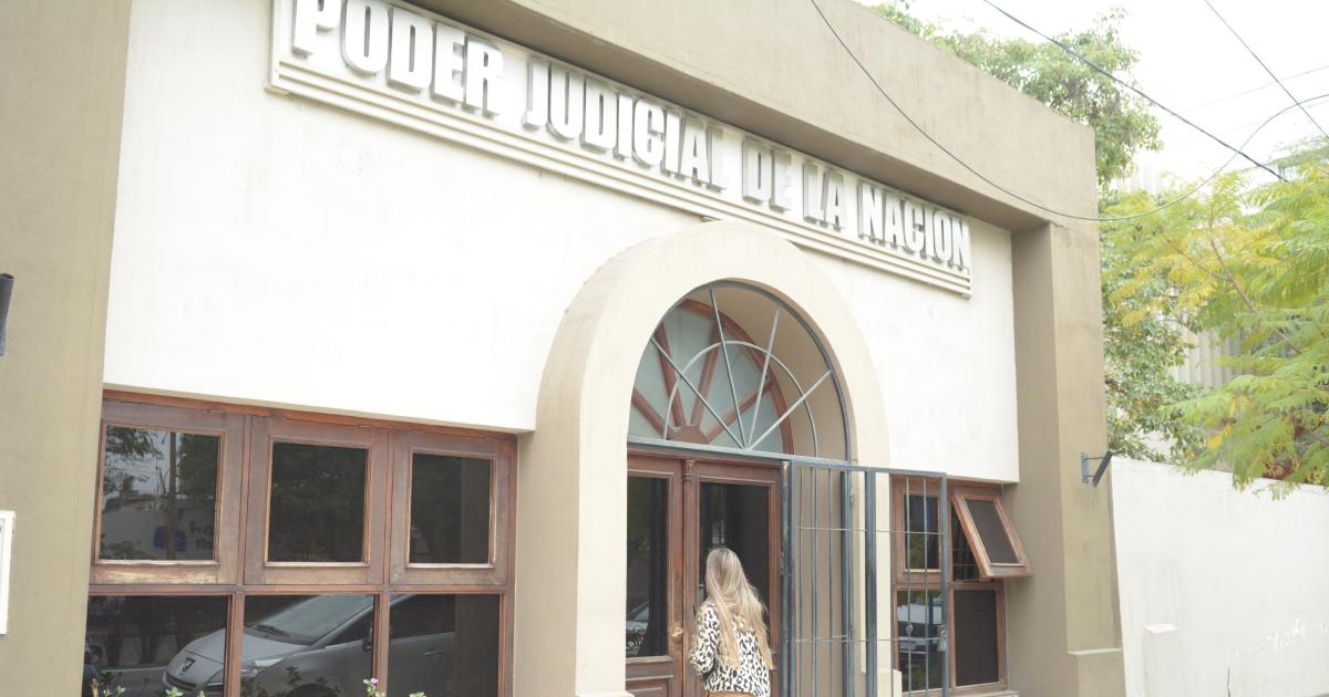 Procesan a un bandentildeo supuesto aliado de la banda desbaratada de policiacuteas federales narcos