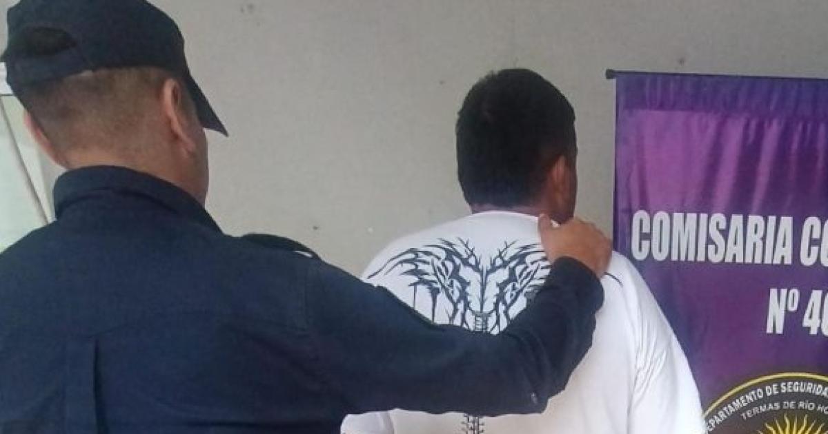 Viajoacute de Las Termas a Gramilla pero huyoacute para no pagar la deuda de 100 mil