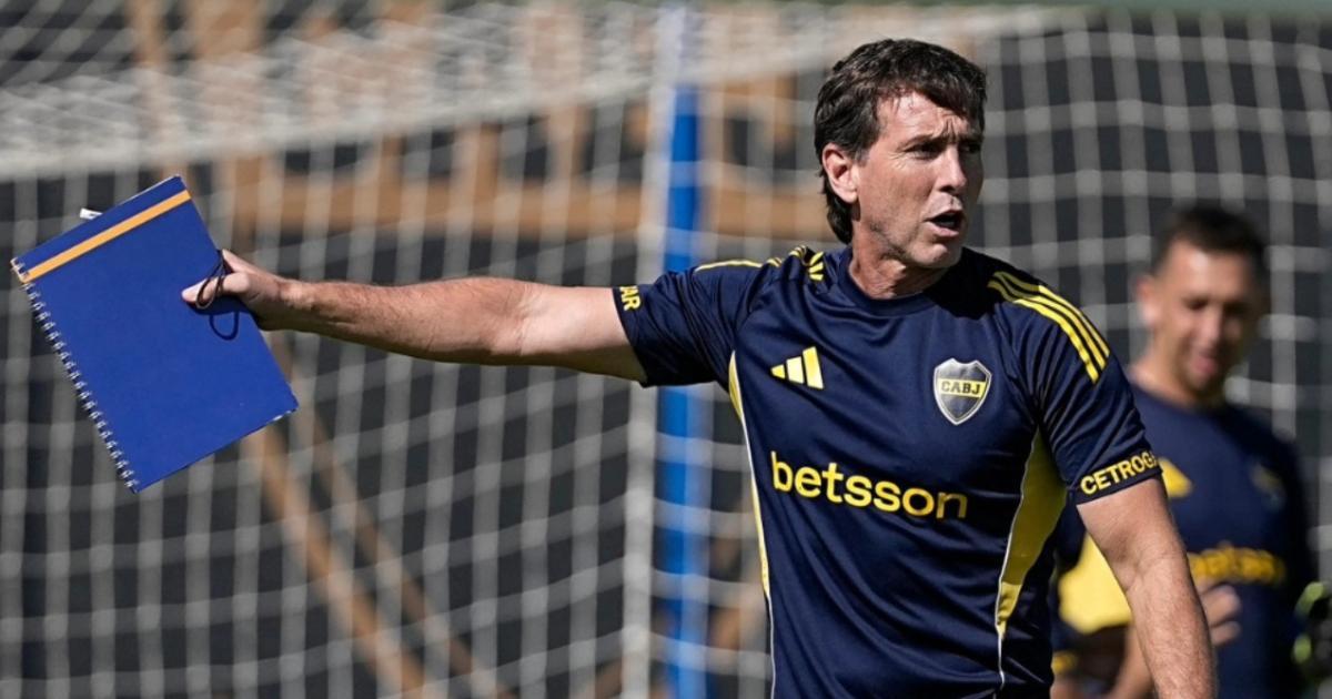 Uacutebeba perfila el equipo titular de Boca para mantildeana
