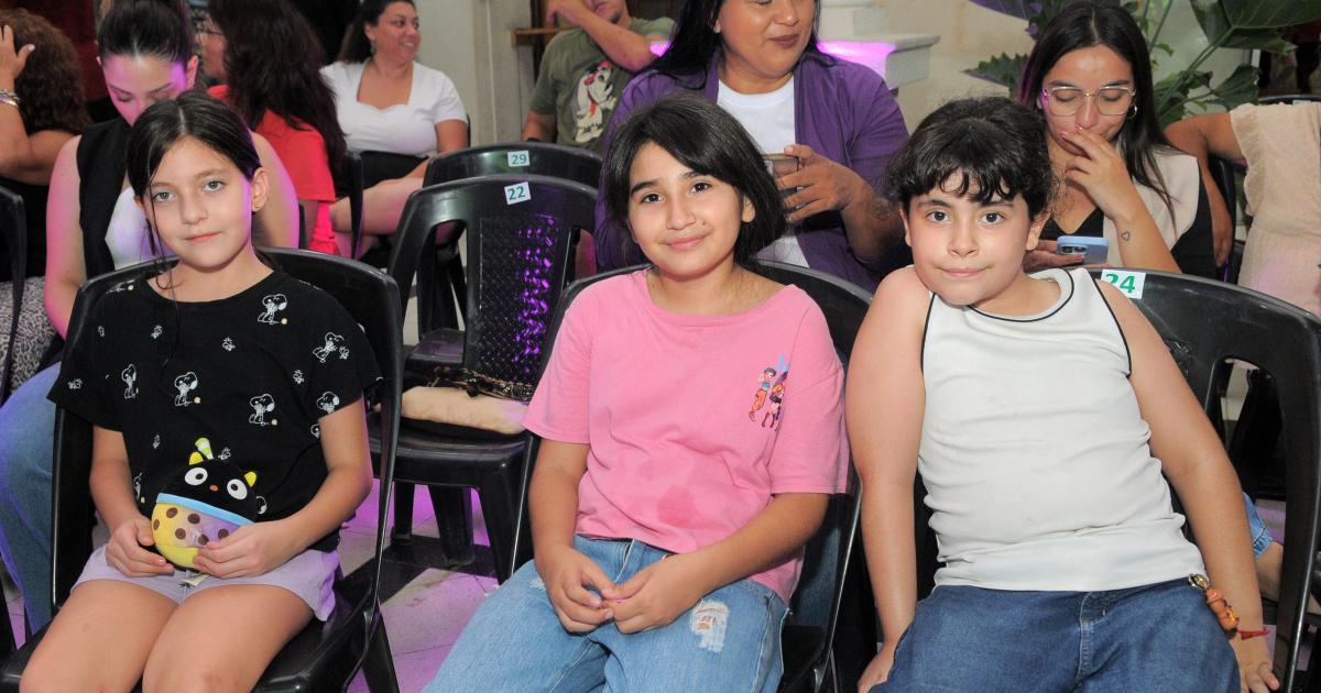 LA CIUDAD SE COLMOacute DE MUacuteSICA DE MUJERES