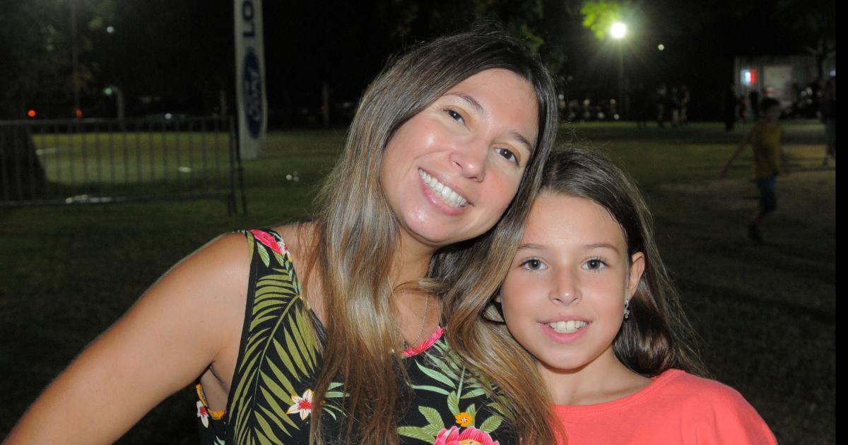 STAFF MODELS CUMPLIOacute 24 ANtildeOS