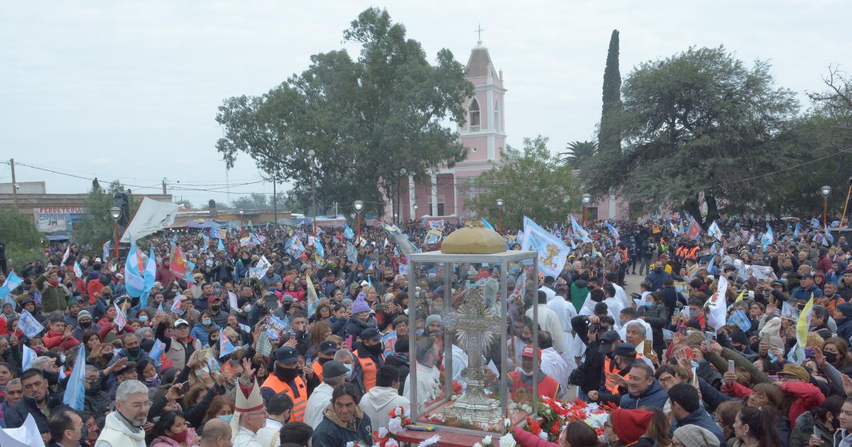 La Fiesta Grande del Sentildeor de los Milagros de Mailiacuten se realizaraacute el domingo 17 de mayo