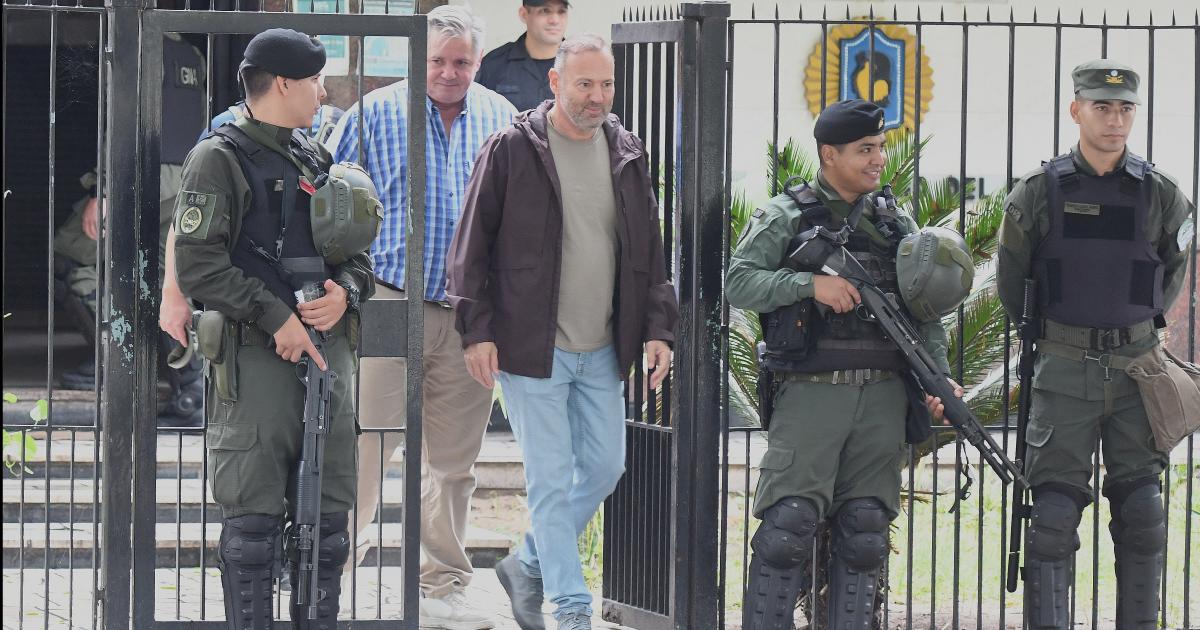 Banda de los Federales- excarcelan a dos de los seis uniformados presos