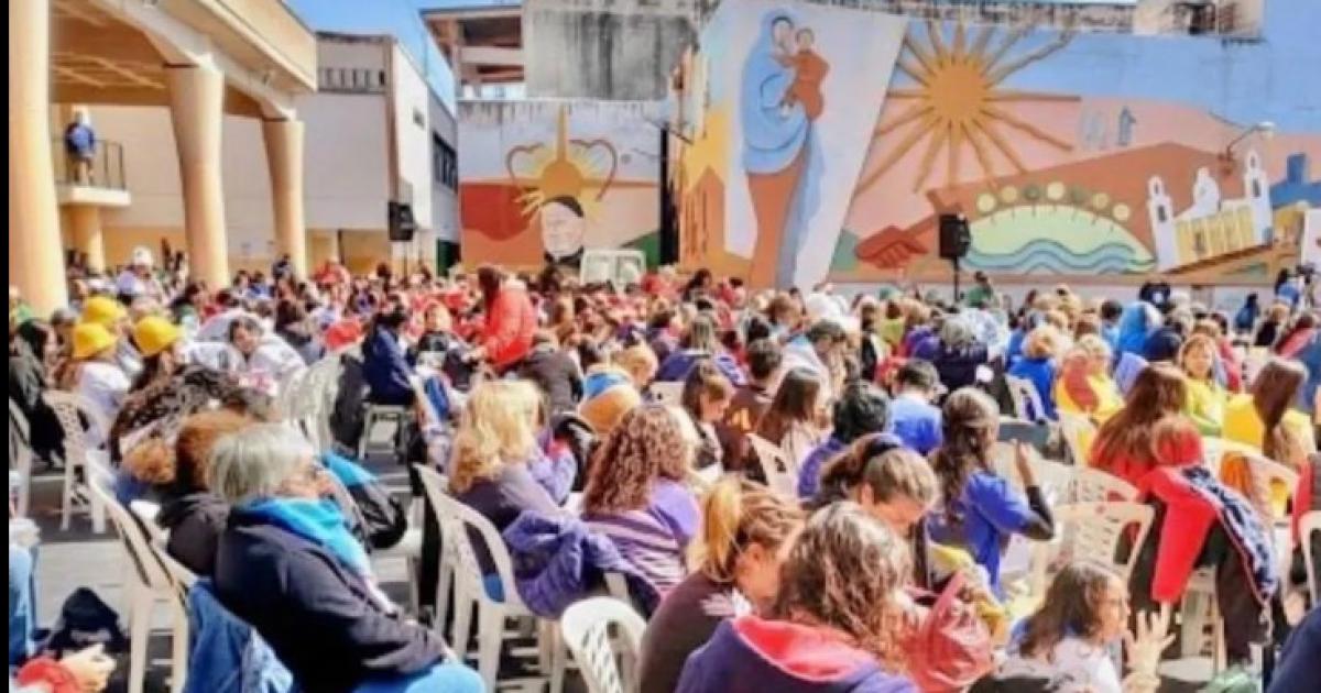 Convocan a catequistas santiaguentildeos a participar del ENCASA 2026