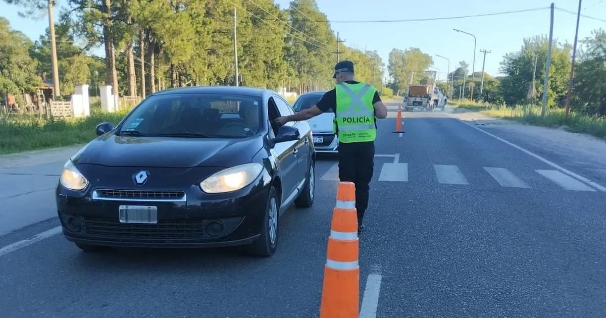 El elemento que teneacutes que llevar siacute o siacute en el auto para evitar multas de traacutensito impagables