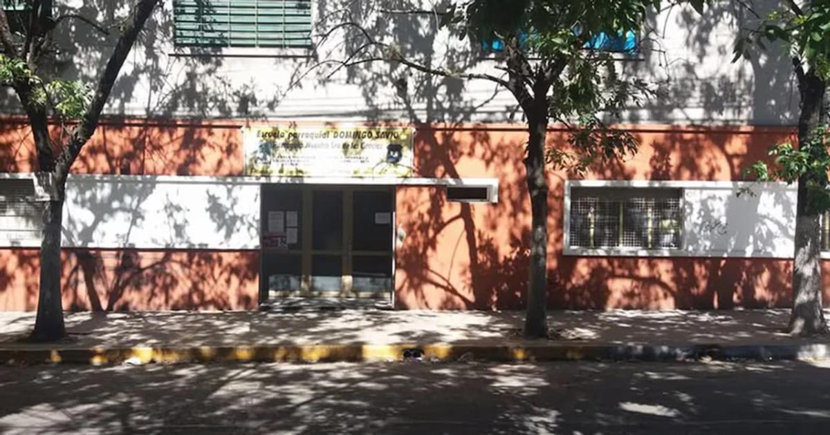 De terror- un exalumno se mostroacute armado por WhatsApp y generoacute preocupacioacuten en un colegio
