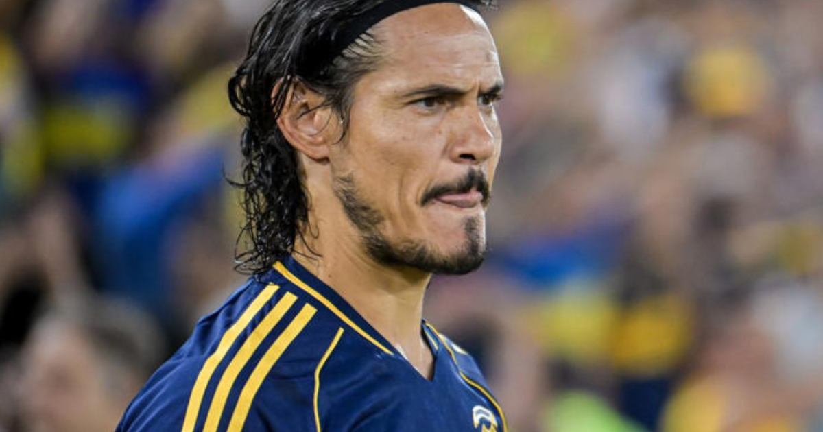 iquestVuelve El enigmaacutetico posteo de Edinson Cavani en la previa del claacutesico con Independiente