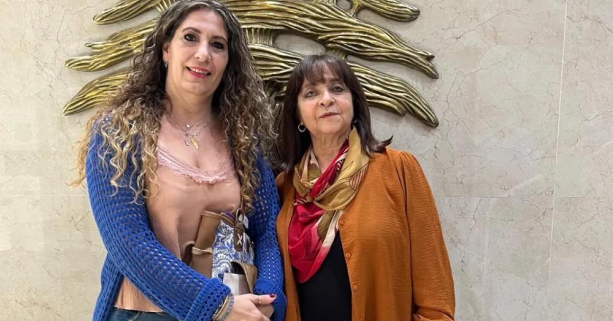 La titular de la filial Santiago del Estero Lilian Jozami y Marita Navarro