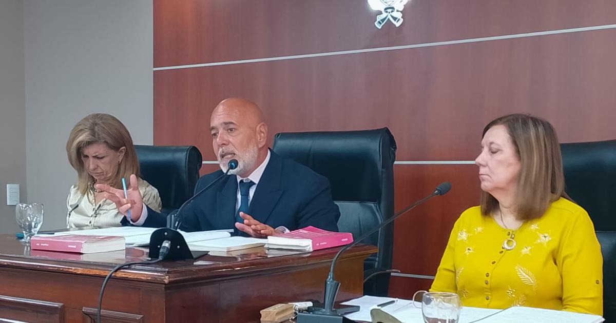 FINAL El tribunal develó el fallo antes del mediodía Vidal presidente