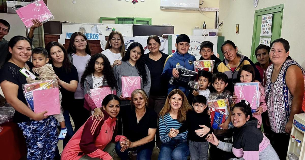Entregaron alimentos nutricionales en nintildeos  de la Casita del CyAC