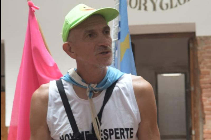 Un atleta de Misiones trajo mensajes de esperanza y fuerza para los enfermos