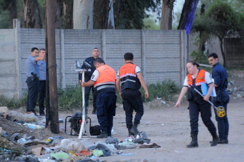 Fuga persecucioacuten y otro robo- la agitada noche que vivioacute Antildeatuya