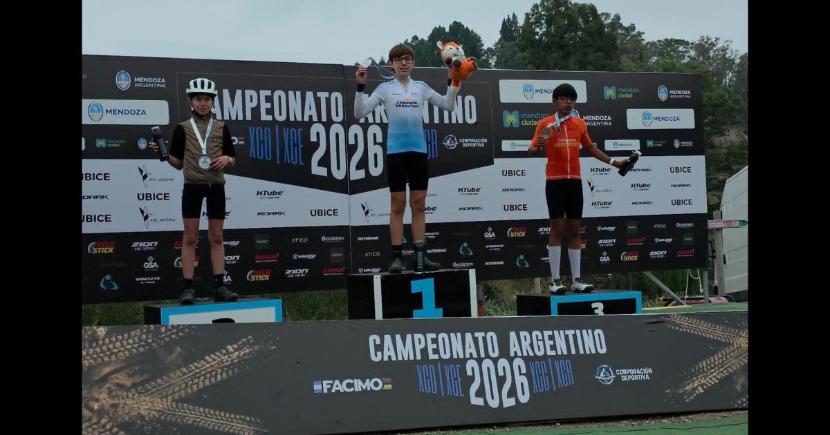 El santiaguentildeo Francisco Castro se consagroacute campeoacuten nacional de mountain bike 