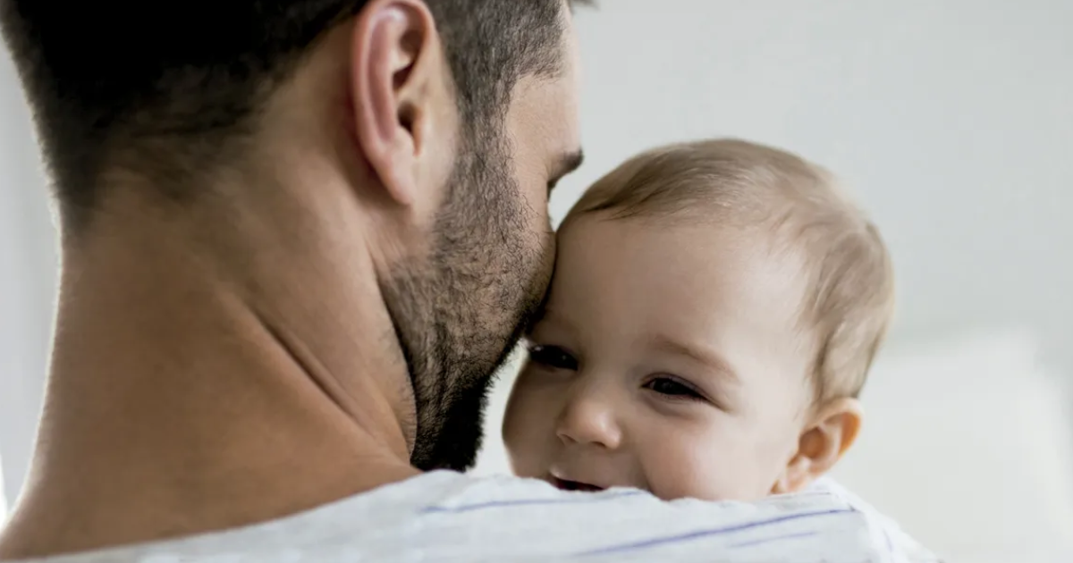 iquestCambio en las licencias por paternidad Presentan un proyecto de ley para extenderlas a 30 diacuteas e incluir a monotributistas