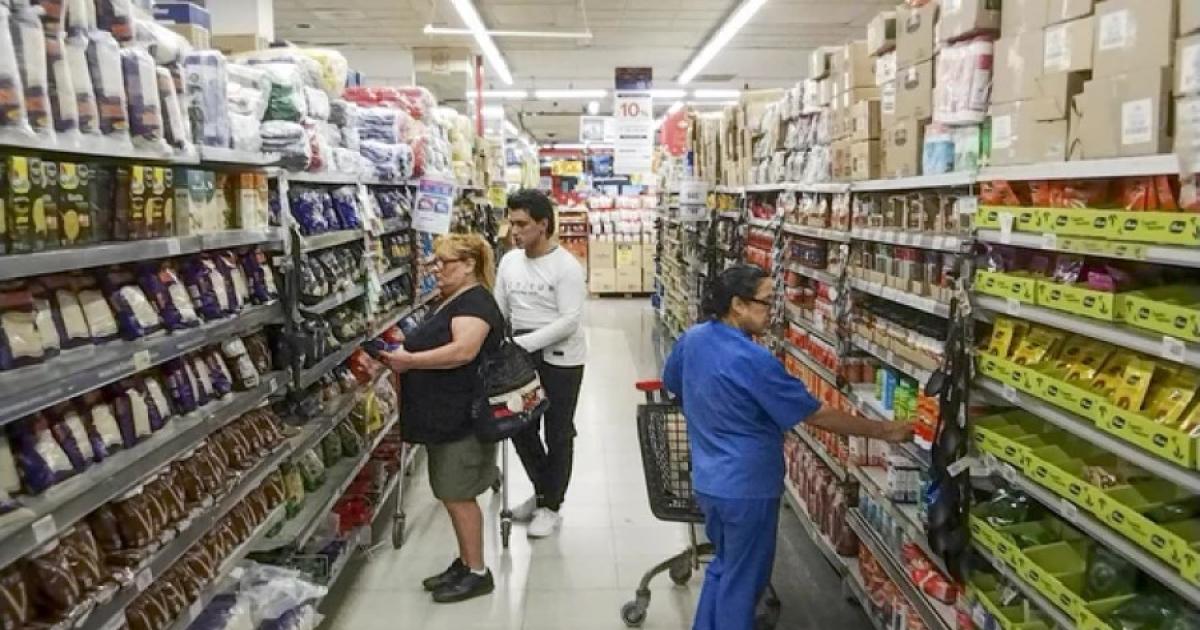 La inflacioacuten de marzo fue del 34-en-porciento- y acumuloacute 94-en-porciento- en el primer trimestre del antildeo