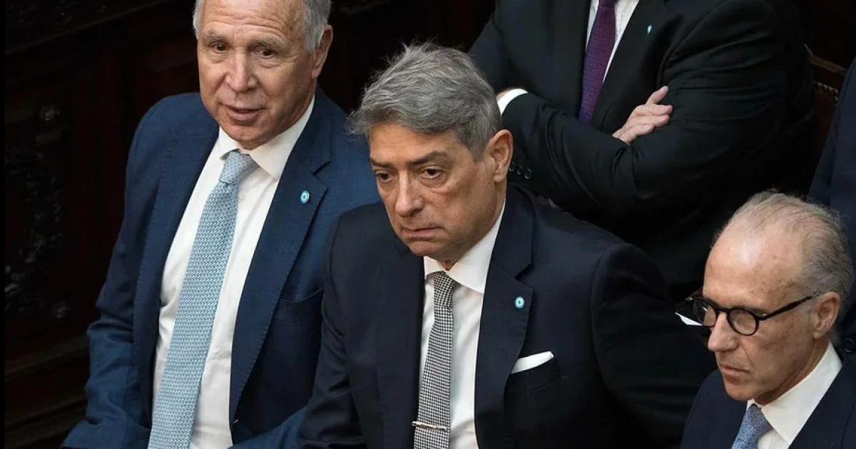 El Gobierno nacional llevoacute a la Corte Suprema la reforma laboral 