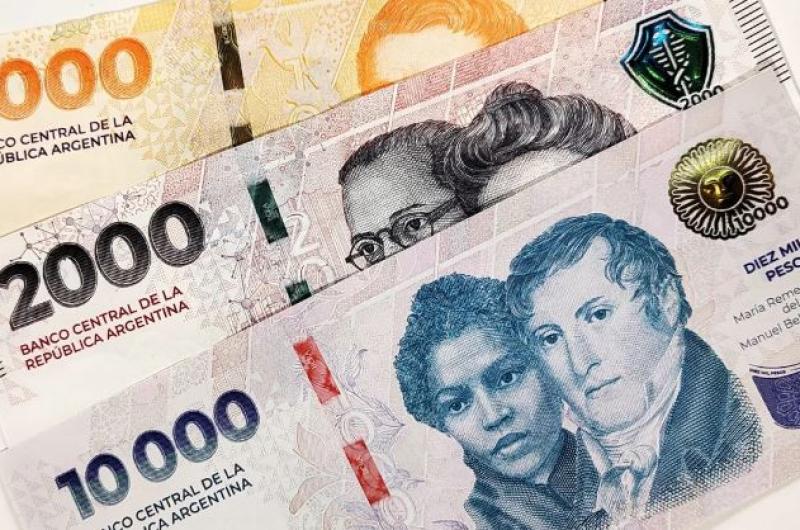Los salarios crecieron en febrero pero perdieron otra vez contra la inflacioacuten