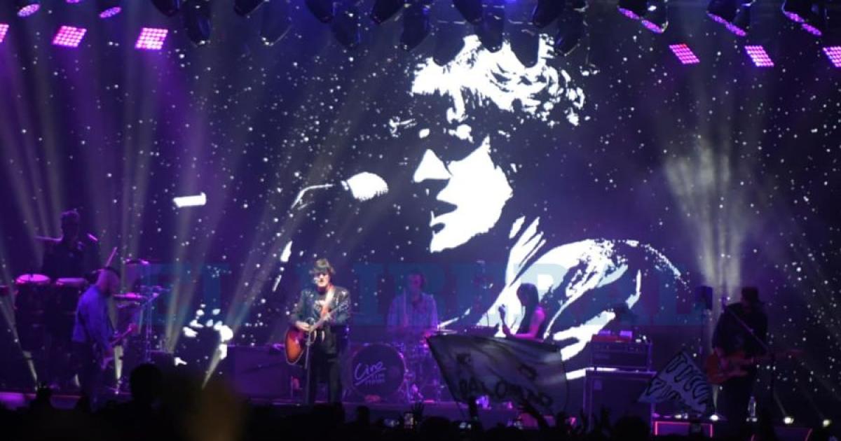 FOTOS  Noche de rock en Santiago- Ciro y los Persas hacen vibrar el Nodo