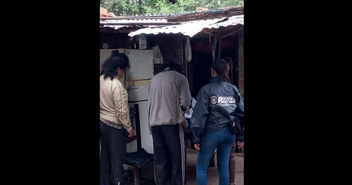 La Policiacutea descubrioacute a una menor de 14 antildeos con un hombre en un hotel alojamiento en Los Telares