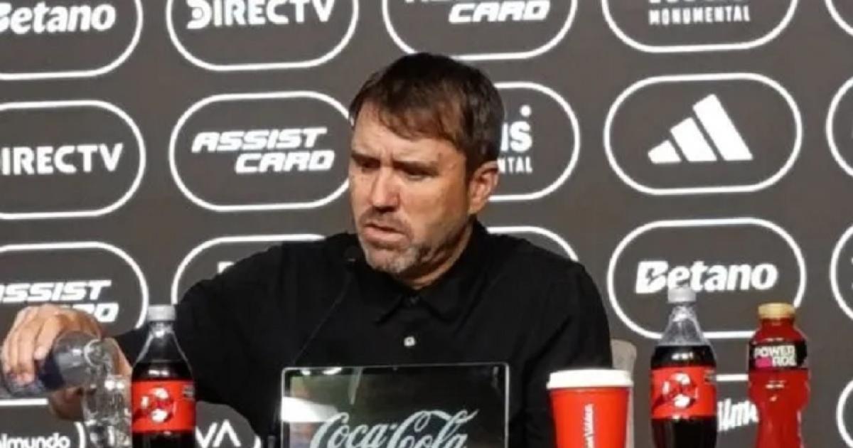 Coudet en conferencia de prensa - Foto- Minuto Uno