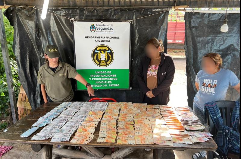 NOVEDOSO- Tala Aranda est� sindicado de ingresar al mercado Creepy A diferencia de la marihuana tradicional �spera fragante y oscura la Creepy es verde produce menos aroma y brilla Su comercio es mucho m�s rentable