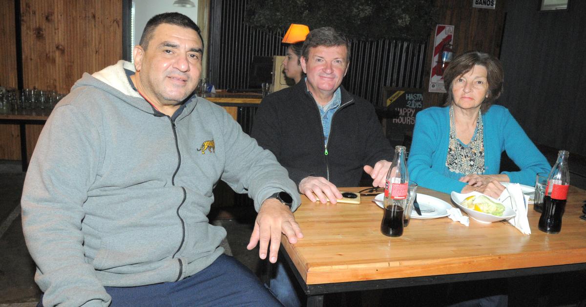 NOCHE SANTIAGUENtildeA PARA EL DISFRUTE