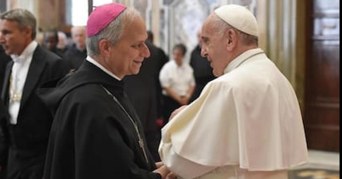 Leoacuten XIV recordoacute a Francisco- Sus gestos permanecen grabados en nuestros corazones