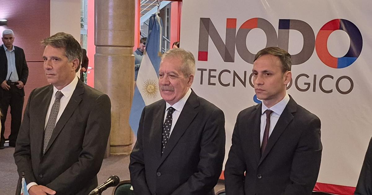 Eliacuteas Suaacuterez en la Asamblea del COFECyT- Aspiramos a territorios sustentables a ciudades inteligentes