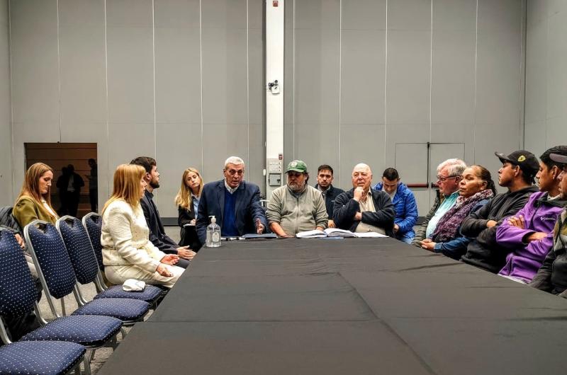 Acuerdo por tierras en Alberdi- comunidades del MOCASE y una firma agroindustrial acabaron con antildeos de conflicto