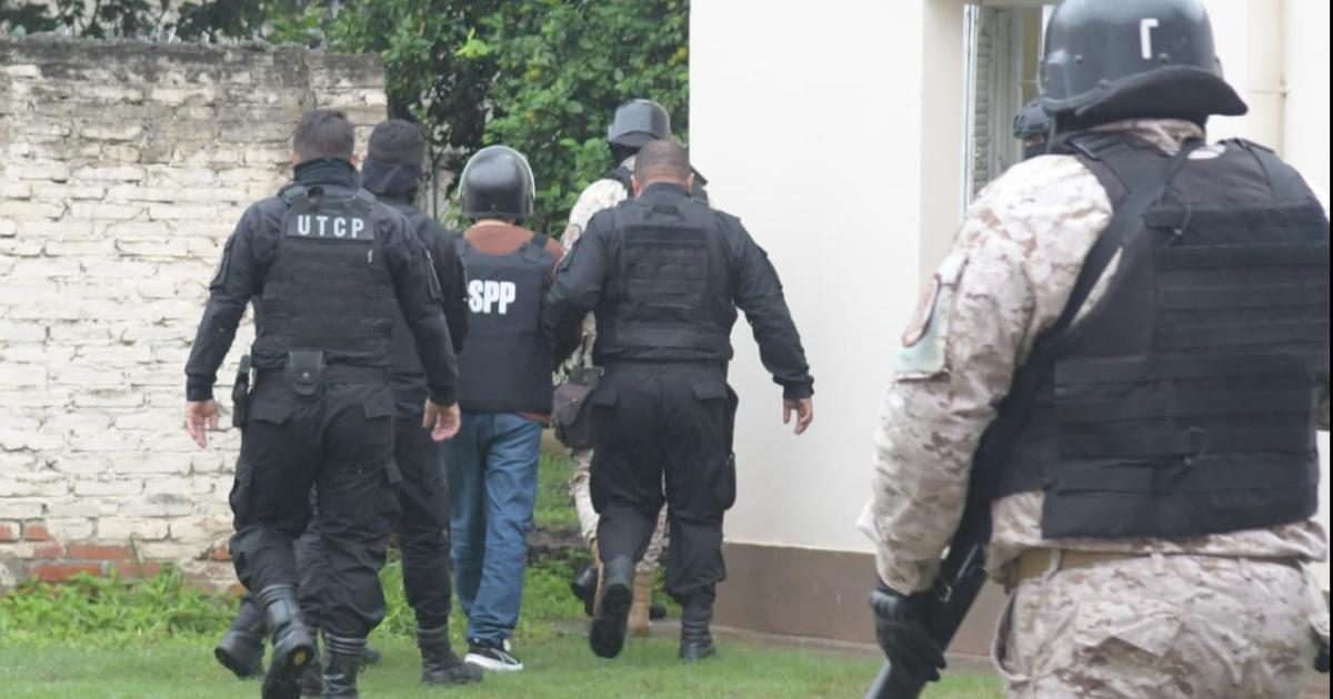 Con castigo requisan la celda de Tala Aranda en Unidad Ndeg 4 y lo trasladan al Juzgado Federal