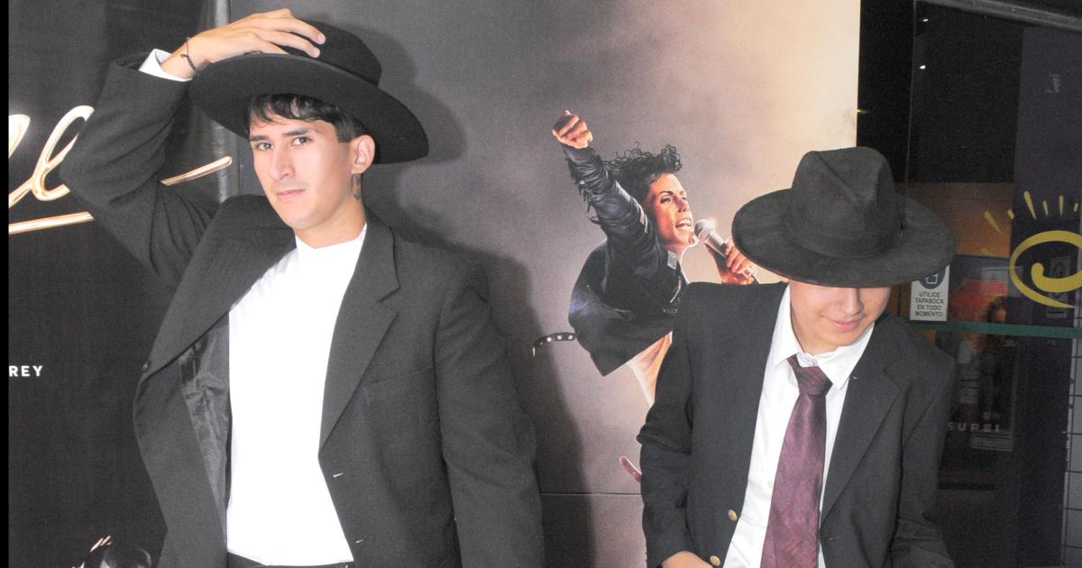 LOS FANS DE MICHAEL JACKSON COPARON EL CINE
