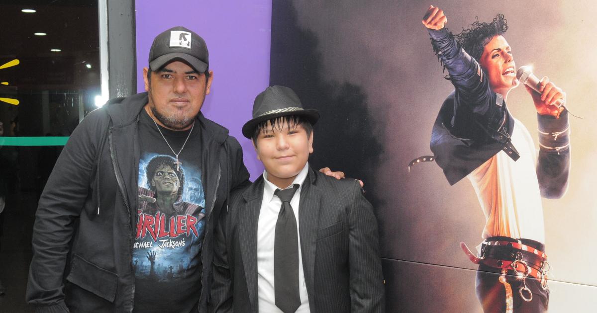 LOS FANS DE MICHAEL JACKSON COPARON EL CINE