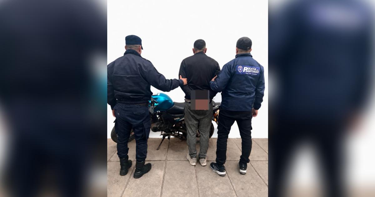 Amenazoacute a una joven y roboacute en un kiosco- fue detenido secuestraron su moto y un cuchillo