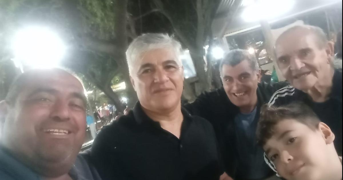 Freddy Argantildearaz y su pasioacuten por Diego Maradona