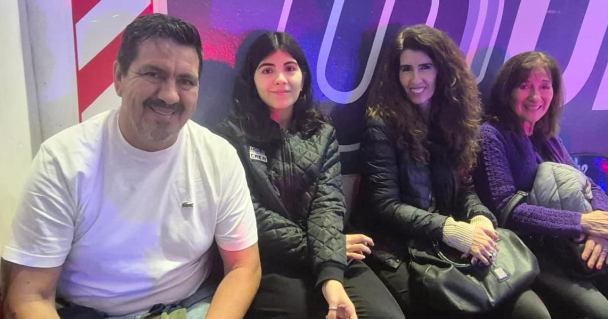 PRESENTACIOacuteN DE BUZOS DEL SAN JOSEacute