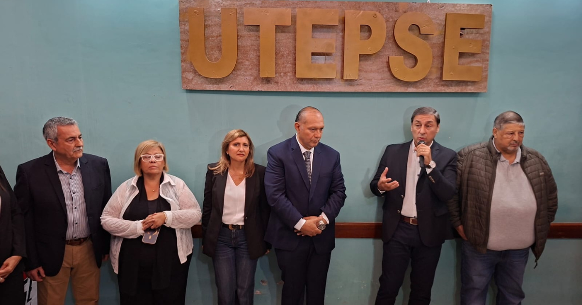 Silva Neder encabezoacute el acto de asuncioacuten de autoridades en UTEPSE y ratificoacute el compromiso con el diaacutelogo gremial