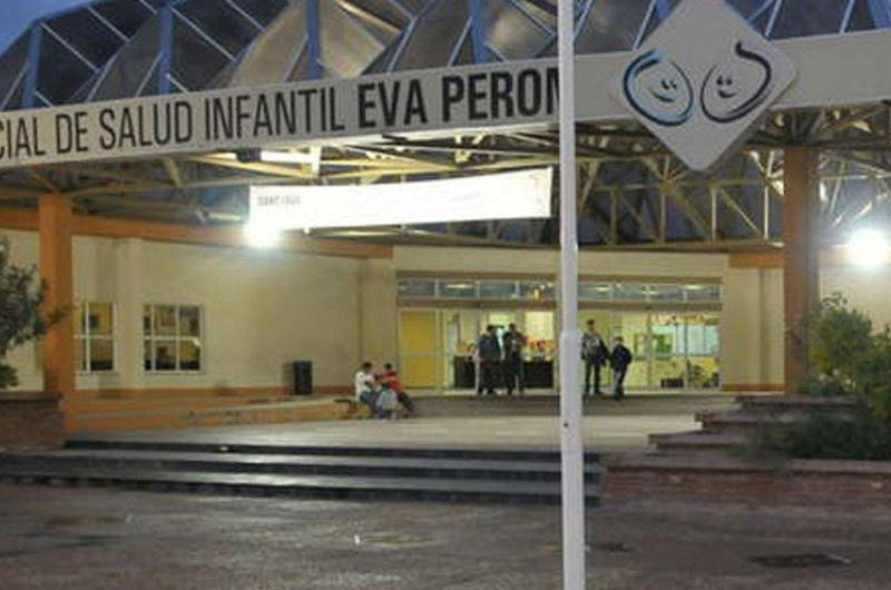 Nintildeo sufrioacute traumatismo de craacuteneo al caer al piso dentro de su escuela